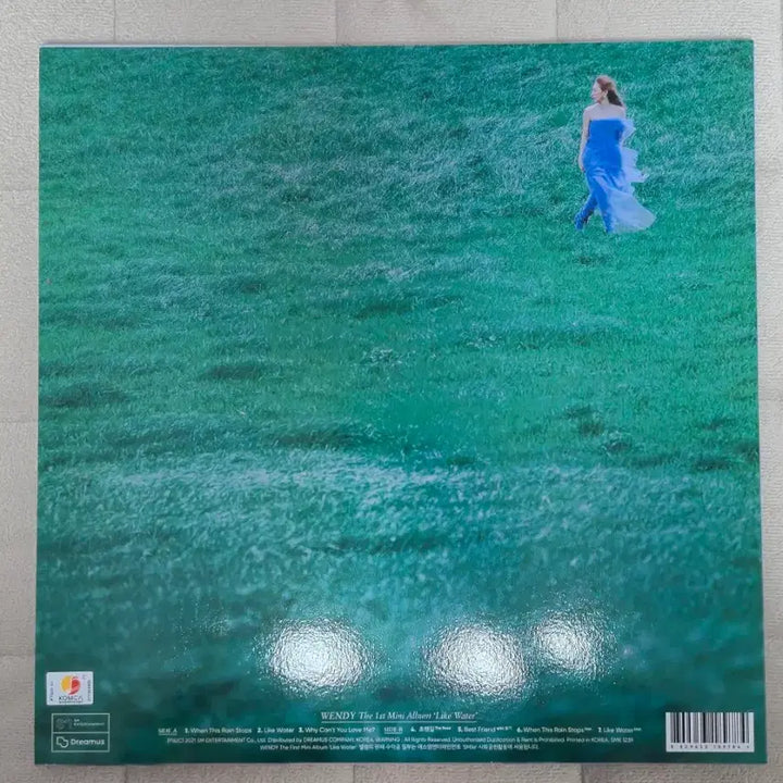 [SOLD OUT] 웬디 Like Water Lp 개봉반 판매합니다.(설명 읽어주세요)