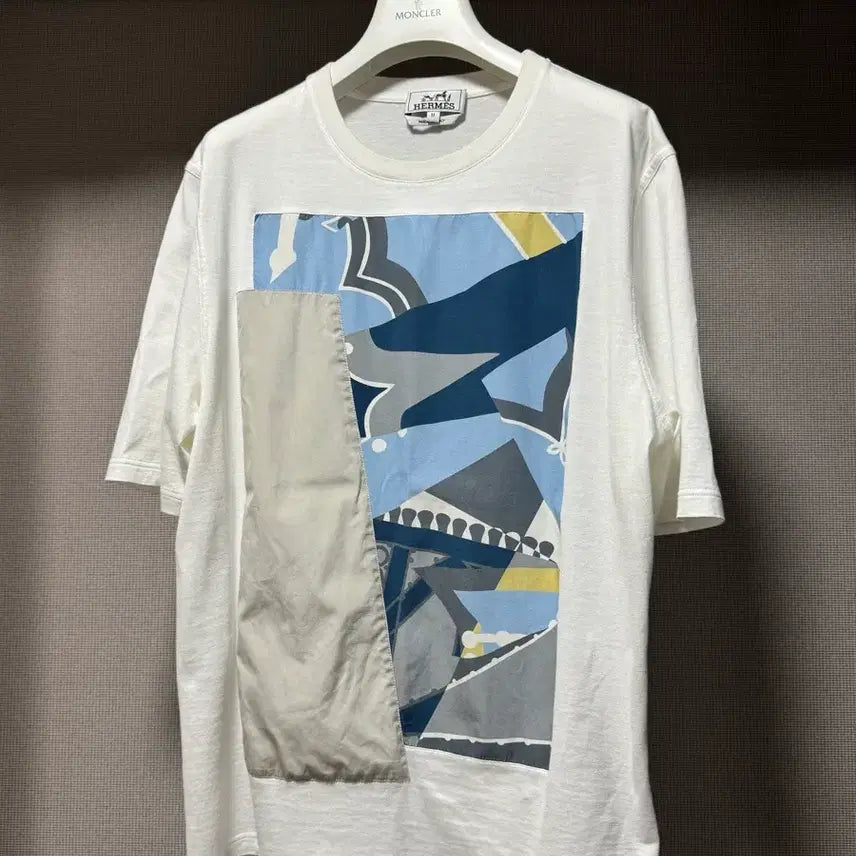 [BUNJANG] Hermès Joies et Dragons Printed T-Shirt White M / 에르메스 주아즈 에 드래곤 프린티드 반팔 티셔츠 화이트 M