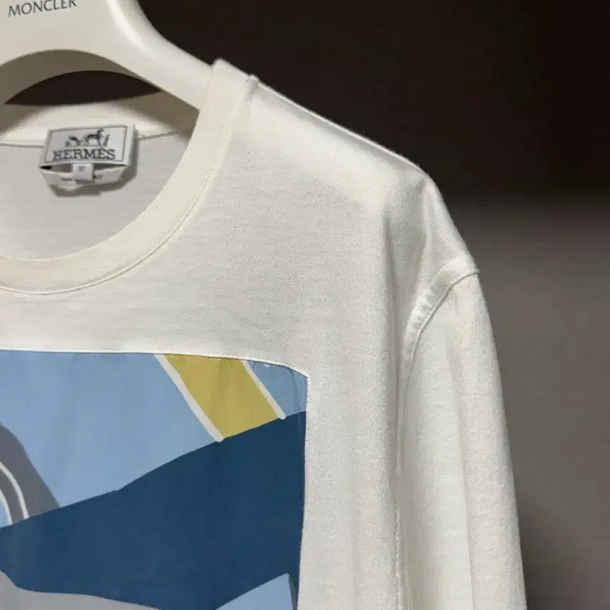 [BUNJANG] Hermès Joies et Dragons Printed T-Shirt White M / 에르메스 주아즈 에 드래곤 프린티드 반팔 티셔츠 화이트 M