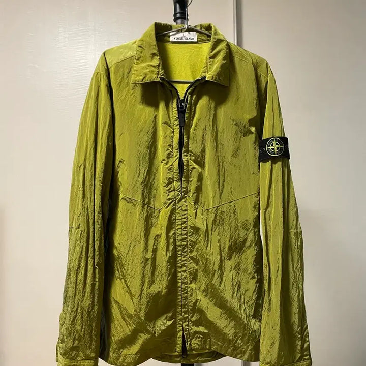 [BUNJANG] Stone Island Nylon Metal Jacket Windbreaker / 스톤아일랜드 나일론 메탈 자켓 바람막이