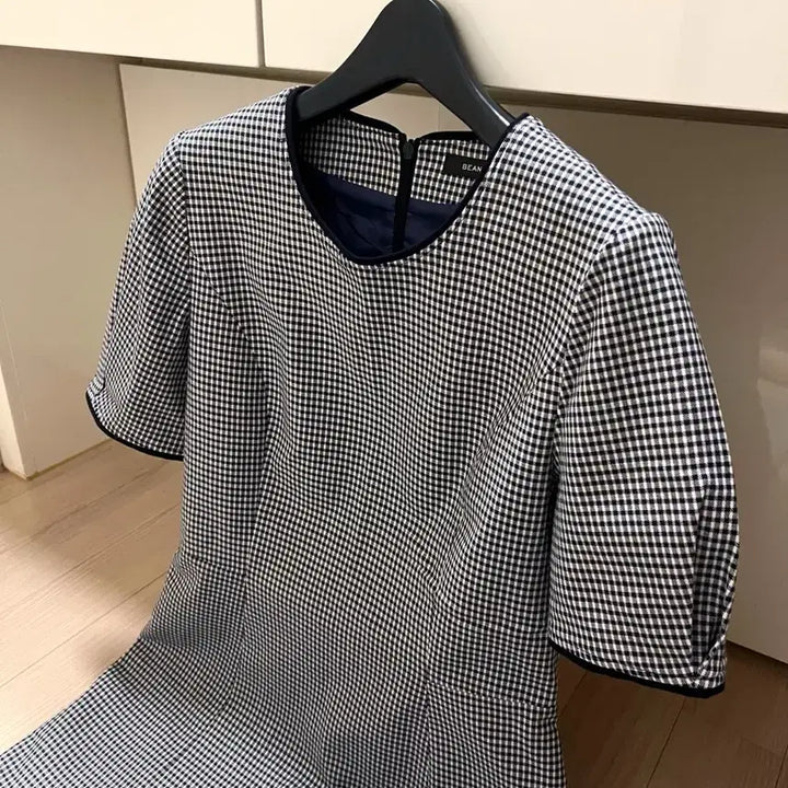 [BUNJANG] Beanpole Gingham Check Puff Sleeve Dress / 빈폴 반팔 퍼프 소매 깅엄체크 원피스 하객룩 소개팅룩 나들이룩 여행룩