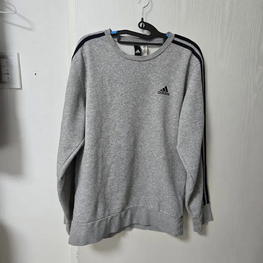 [BUNJANG] Adidas Fleece Three-Stripe Sweatshirt Gray / 아디다스 기모 삼선 맨투맨 회색