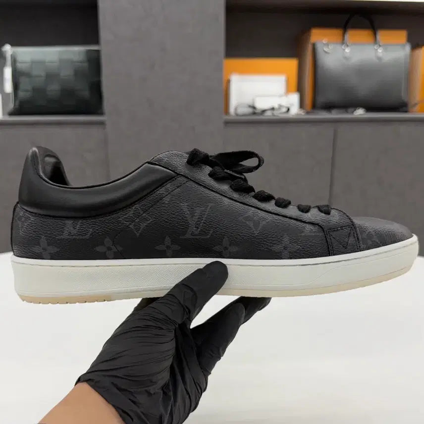 [BUNJANG] Louis Vuitton Luxembourg Sneakers / [ 7.5사이즈 ] 루이비통 룩셈부르크
