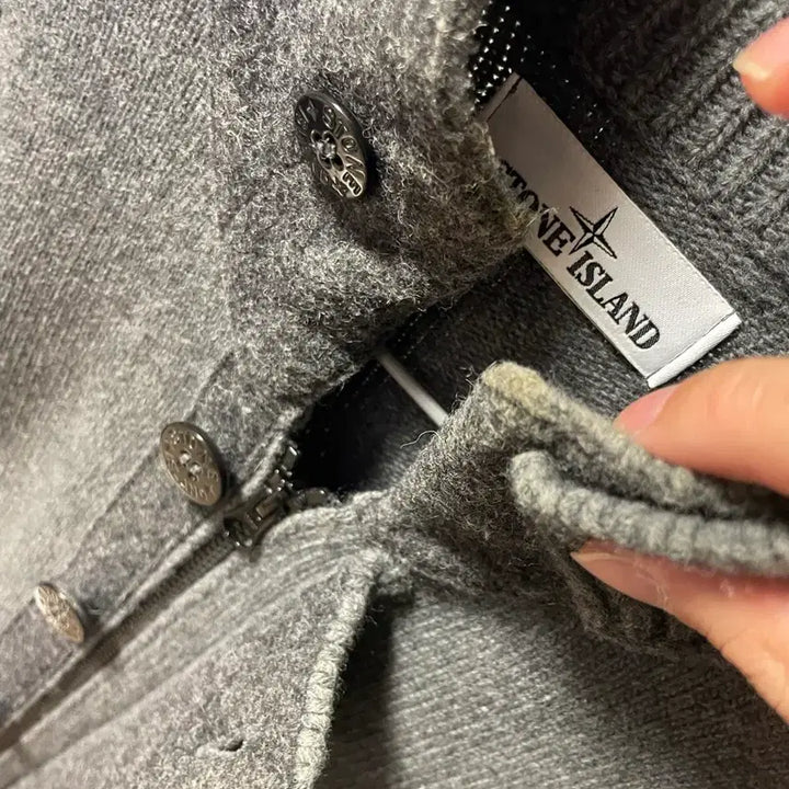[BUNJANG] Stone Island Knit Zip-Up Cardigan / 스톤아일랜드 니트 집업 가디건