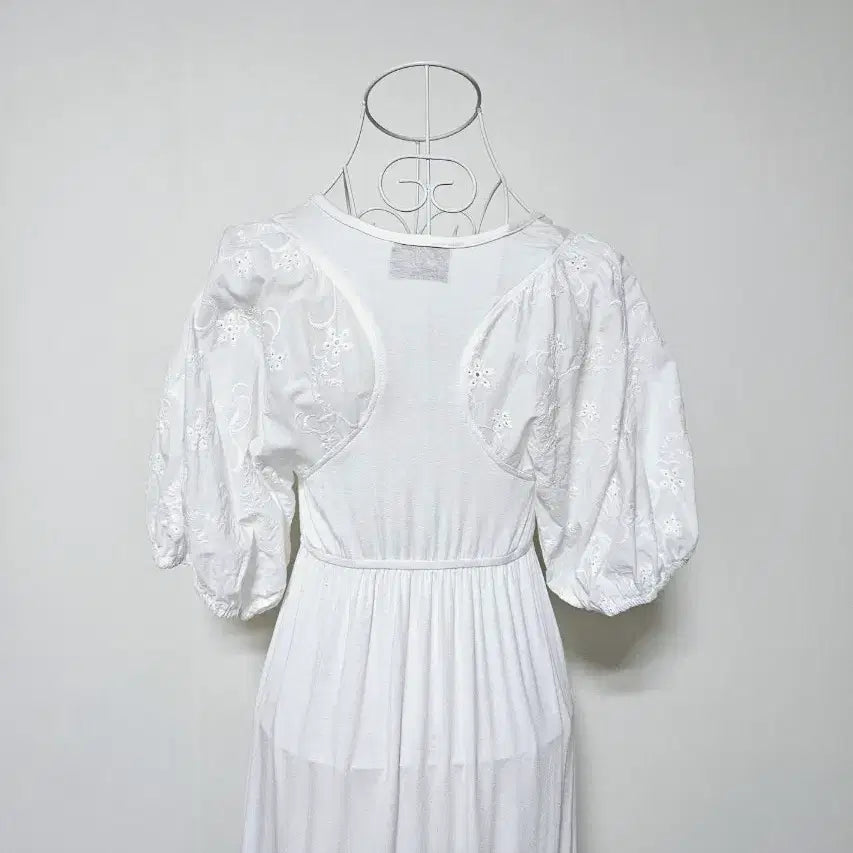[SOLD OUT] 비스코스 90프로 화이트 원피스