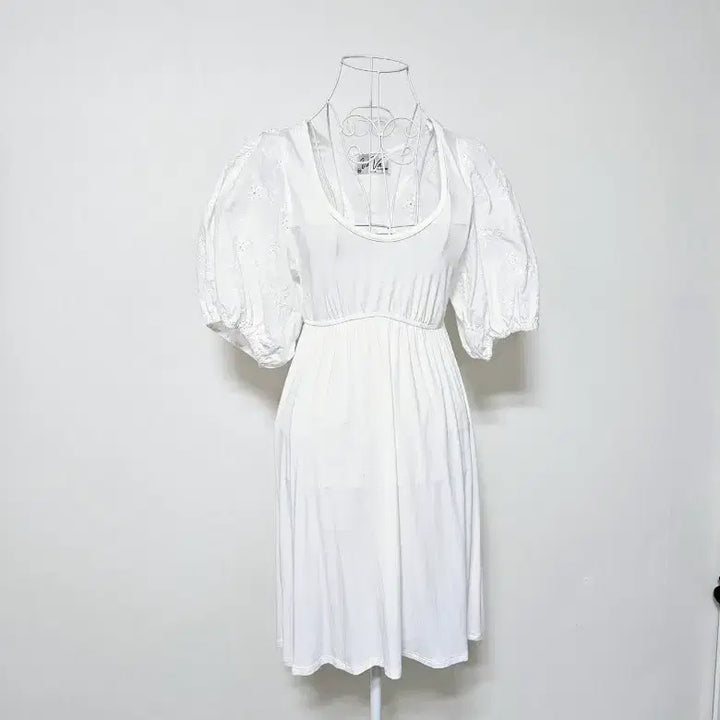 [SOLD OUT] 비스코스 90프로 화이트 원피스