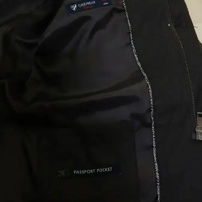 [BUNJANG] Cremieux Lightweight Jumper / 남성의류 크래뮤 경량 점퍼