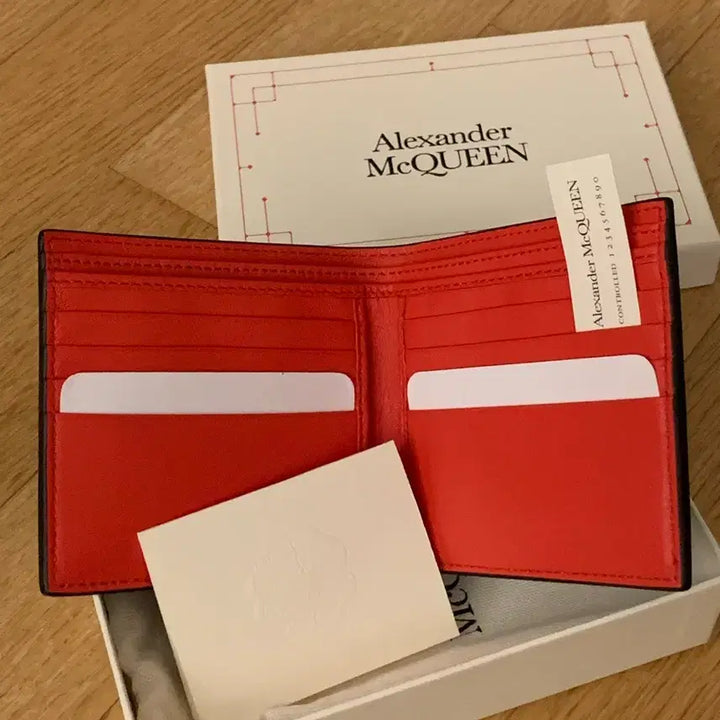 [BUNJANG] Alexander McQueen Leather Wallet / 알렉산더맥퀸 남성 가죽 지갑 (미개봉 새상품)
