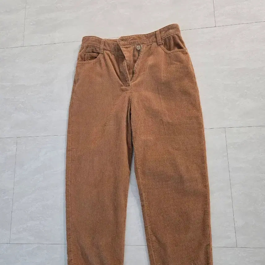 [BUNJANG] Lucky Chouette Corduroy Pants / 럭키슈에뜨골덴바지
