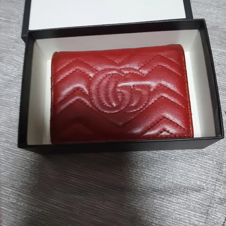 [BUNJANG] Gucci Marmont Red Leather Wallet / 구찌 마몬트 반지갑 레드 (정품 박스)