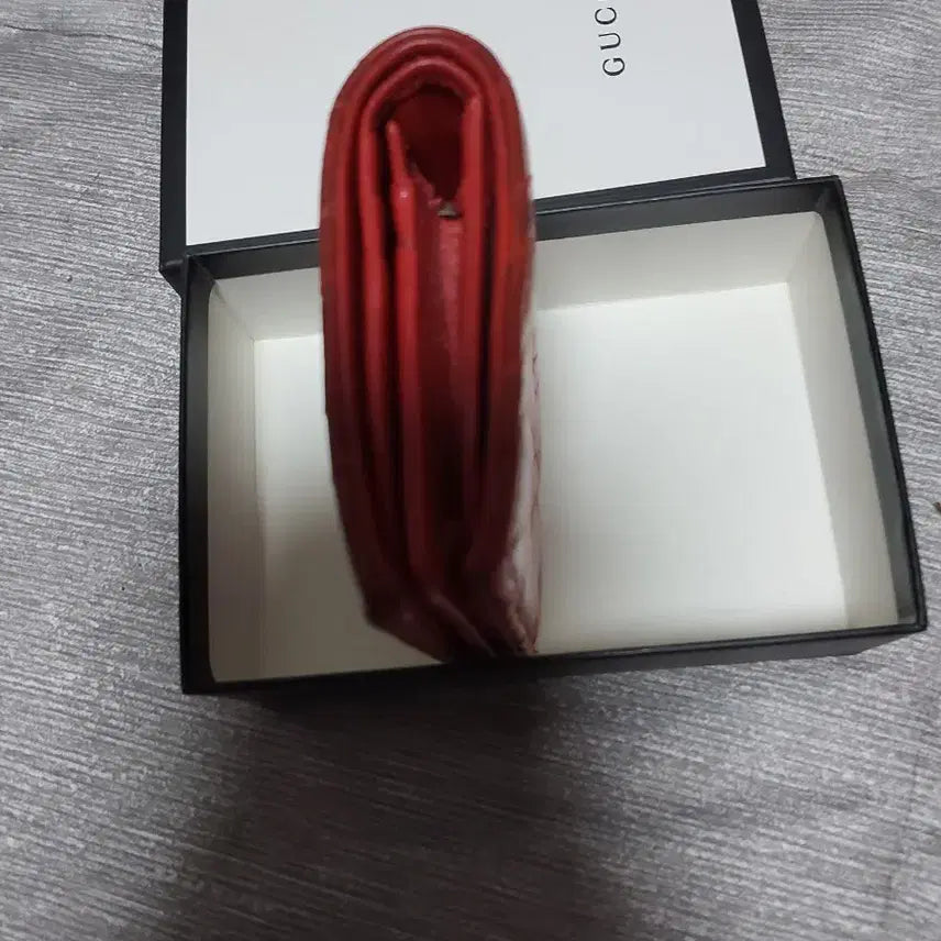 [BUNJANG] Gucci Marmont Red Leather Wallet / 구찌 마몬트 반지갑 레드 (정품 박스)
