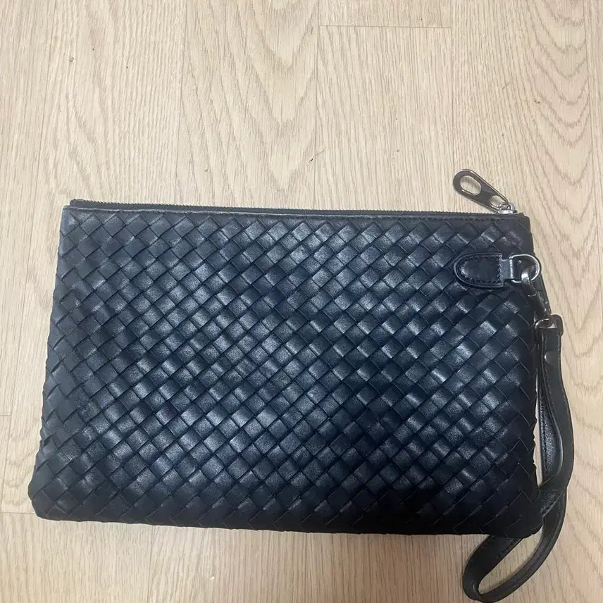 [BUNJANG] Bottega Veneta Clutch Bag / 보네다 베네타 클러치