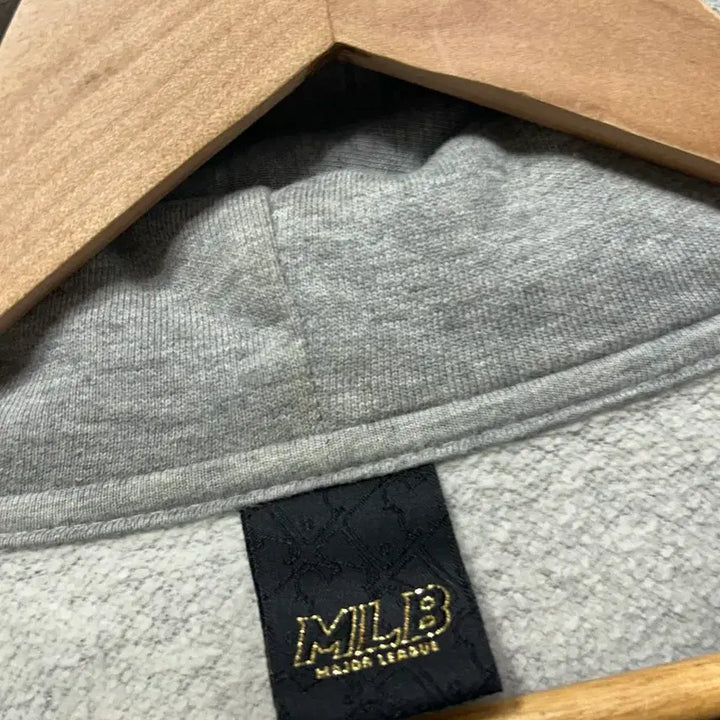 [BUNJANG] MLB Yankees Gray Hoodie Zip-up (S) / MLB Yankees 회색 후드집업 S