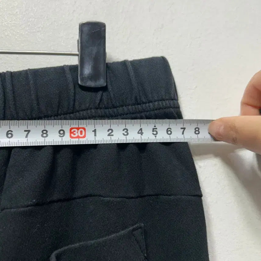 [BUNJANG] New Balance Black Training Pants L / 뉴발란스 블랙 트레이닝 바지 L