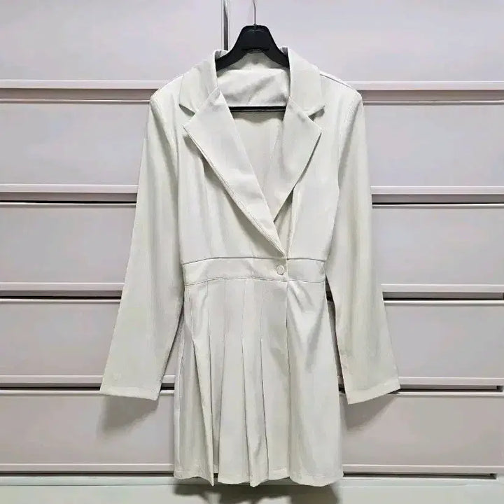 [BUNJANG] Unbranded Beige Jumpsuit / 자켓 점프슈트 새상품