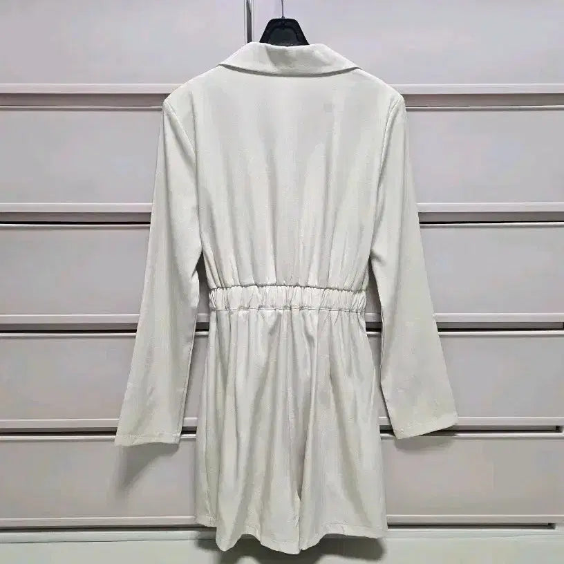 [BUNJANG] Unbranded Beige Jumpsuit / 자켓 점프슈트 새상품