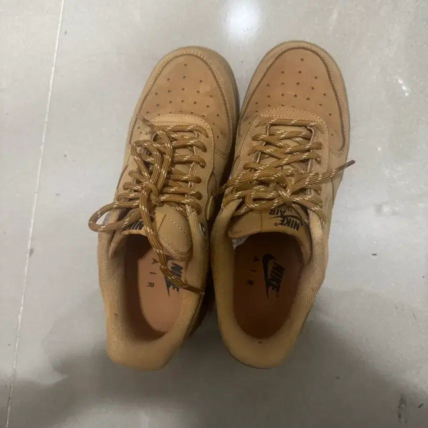 [SOLD OUT] 나이키 에어포스 된장포스