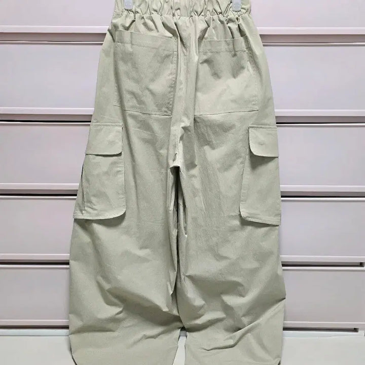 [SOLD OUT] 바스락 벌룬 카고팬츠 새상품