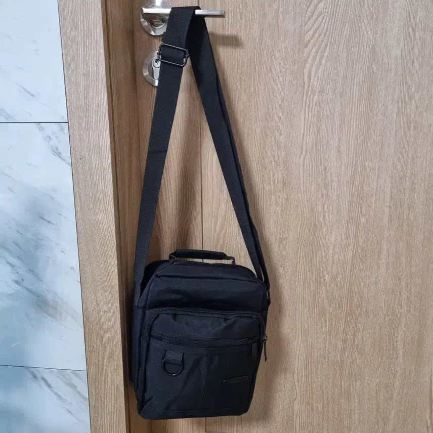 [SOLD OUT] 새상품)남자 크로스백