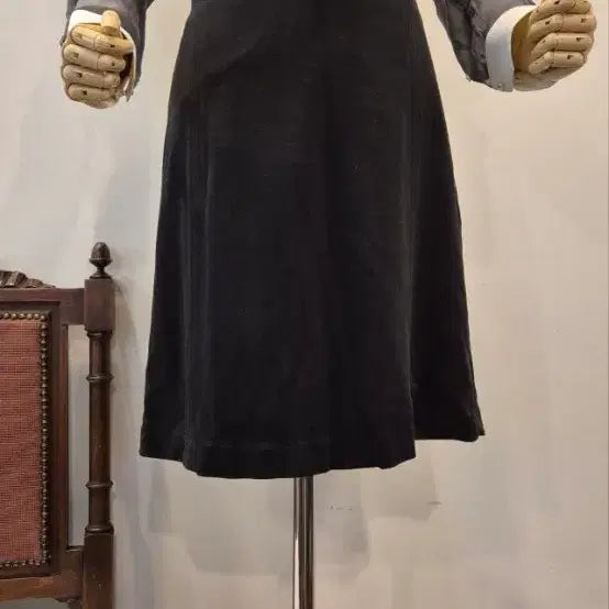 [BUNJANG] Max Mara Weekend Black Spandex Skirt / 막스마라  WEEKEND 블랙  스판스커트
