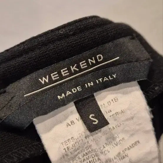 [BUNJANG] Max Mara Weekend Black Spandex Skirt / 막스마라  WEEKEND 블랙  스판스커트
