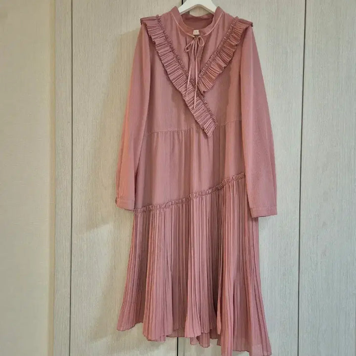 [SOLD OUT] sjsj 플리츠 롱 원피스