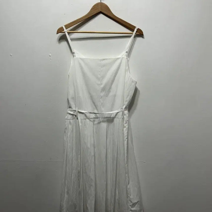 [BUNJANG] 09WOMEN White Sleeveless Dress with Belt Set / 09WOMEN 화이트 민소매 원피스 벨트 세트