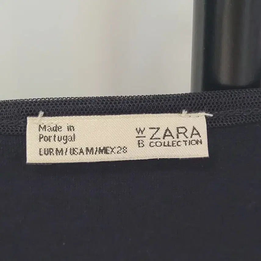 [BUNJANG] ZARA Black Sheer Puff Sleeve T-Shirt (Size M) / 자라 블랙 시스루 퍼프 반팔 티셔츠 M사이즈