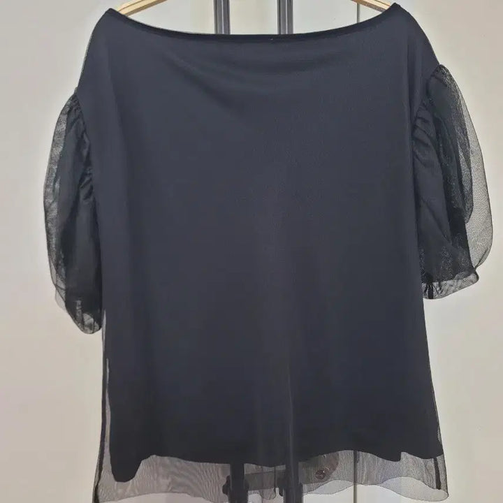 [BUNJANG] ZARA Black Sheer Puff Sleeve T-Shirt (Size M) / 자라 블랙 시스루 퍼프 반팔 티셔츠 M사이즈