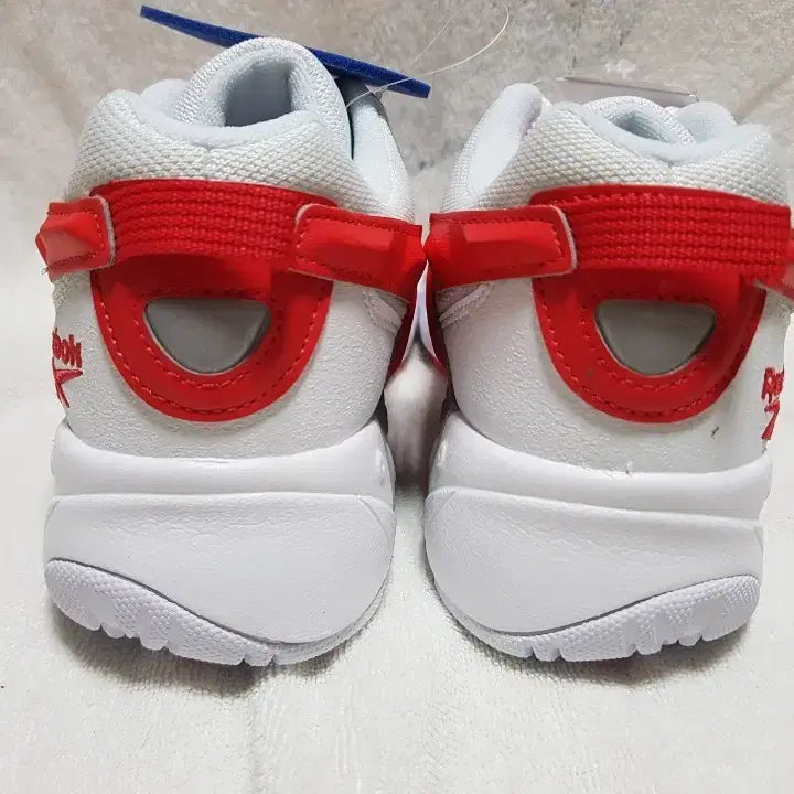 [SOLD OUT] 리복 인터벌96 245mm