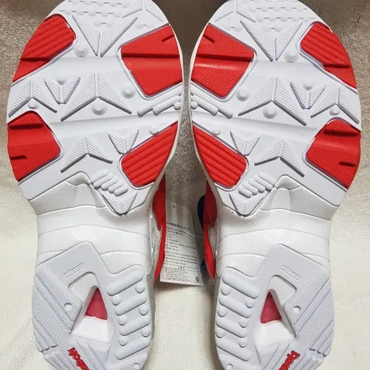 [SOLD OUT] 리복 인터벌96 245mm