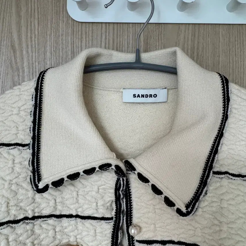 [BUNJANG] Sandro Pearl Button Short Jacket Cardigan / 산드로 진주버튼 숏자켓 가디건