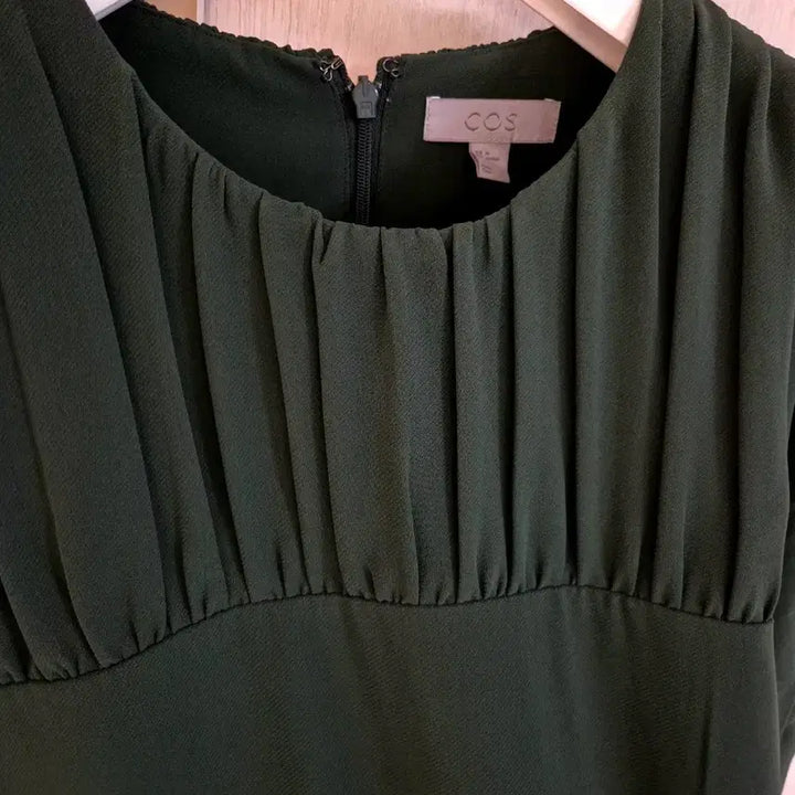 [SOLD OUT] COS