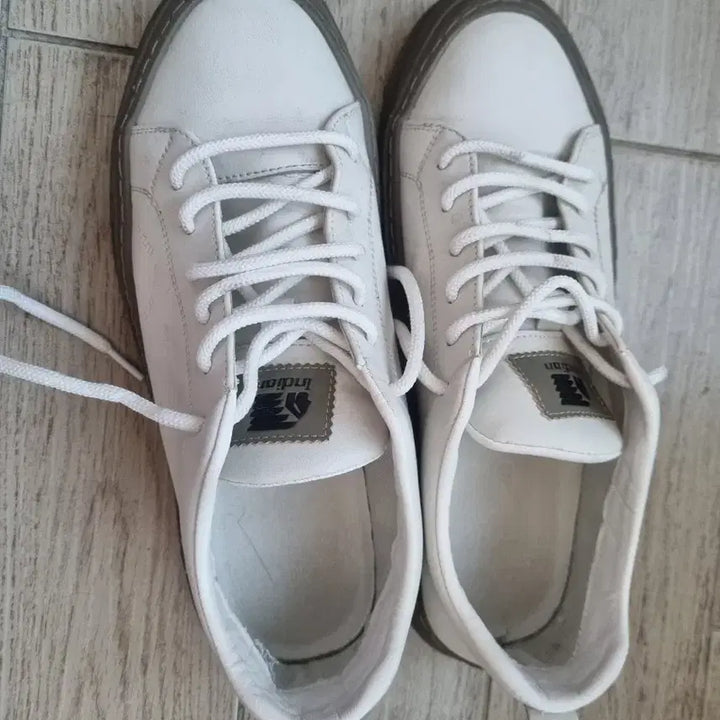 [SOLD OUT] 인디안 화이트 스니커즈 운동화