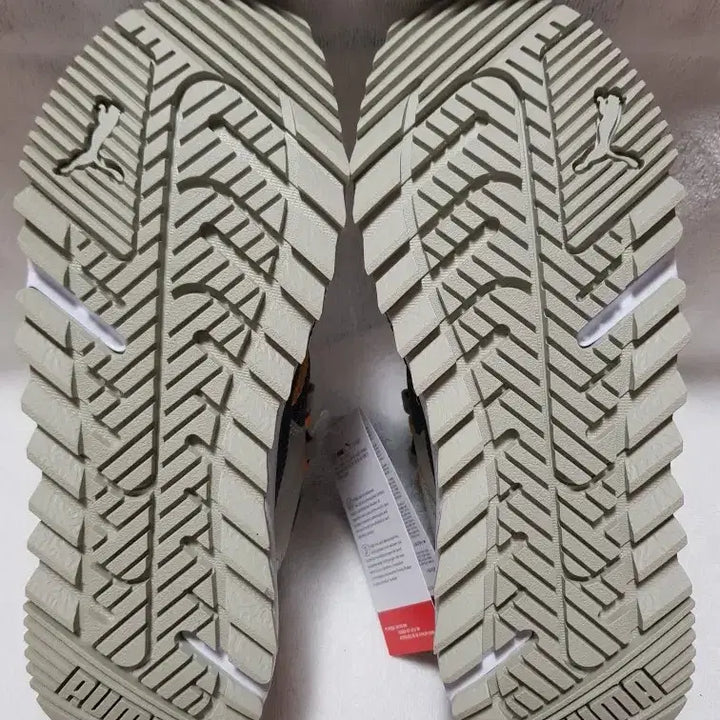 [BUNJANG] Puma Sneakers 245mm / 푸마 운동화 245mm