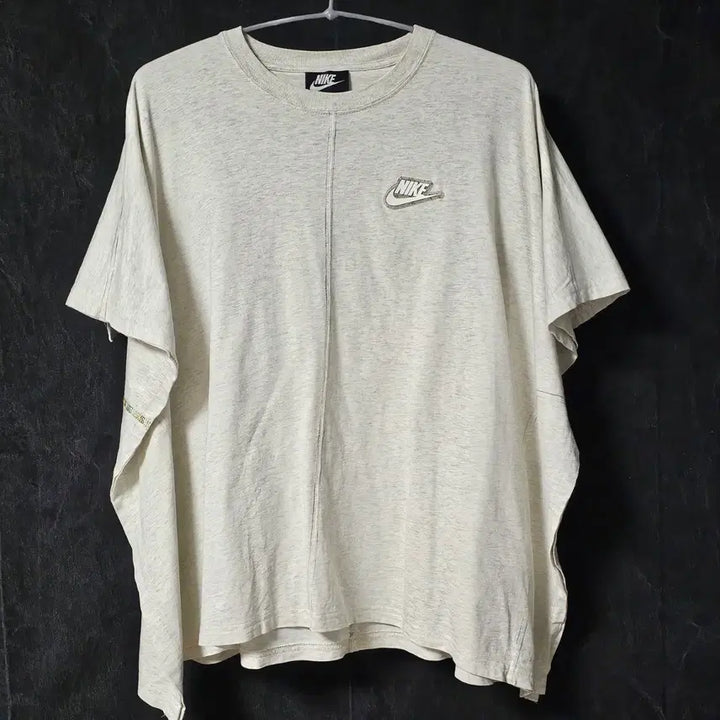[BUNJANG] Nike Oversized Fit T-shirt / 95)M 여성 나이키  오버핏 티셔츠
