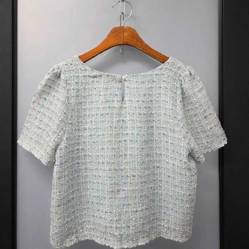 [SOLD OUT] 오픈클로젯 트위드 퍼프 블라우스