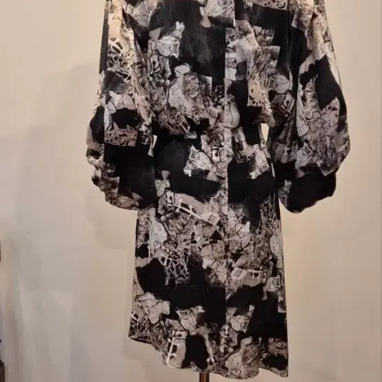 [SOLD OUT] 이로 36  패턴  원피스