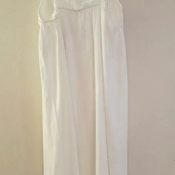 [SOLD OUT] ZARA 화이트 셔링 스퀘어넥 롱 원피스 S(미착용)