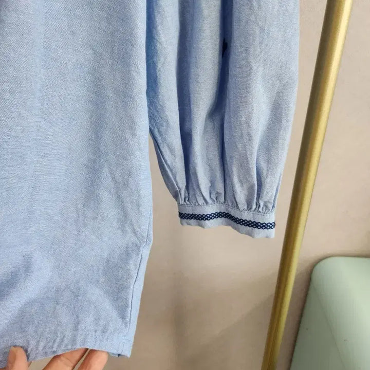 [SOLD OUT] 자라 블루 에스닉 블라우스