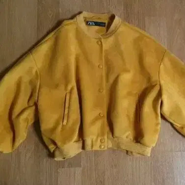 [BUNJANG] ZARA Yellow Suede Bomber Jacket (L) / 자라 옐로우 봄버 자켓 L사이즈입니다. 부드러운 스웨이드 재질로 간절기에