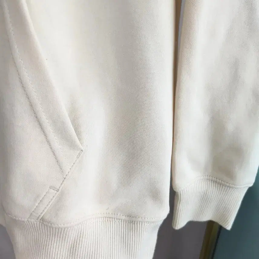 [BUNJANG] New Balance Ivory Hoodie (Size S) / 뉴발란스 아이보리색 후드티. S