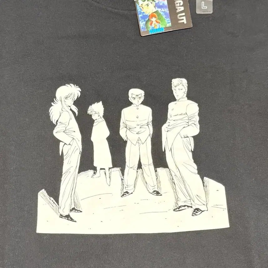[SOLD OUT] 유유백서 유니클로 UT 블랙 L사이즈