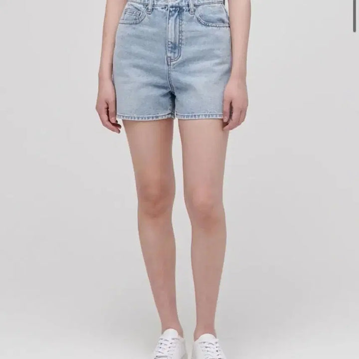 [SOLD OUT] (새상품)무신사 스탠다드 데님 반바지 쇼츠 27 라이트 인디고