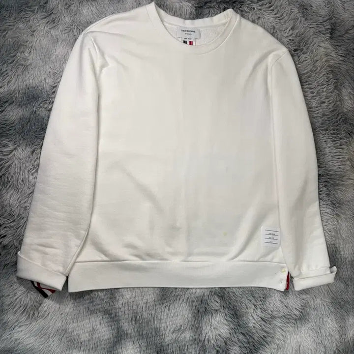 [SOLD OUT] [5size,A급] 톰브라운 백삼선 맨투맨