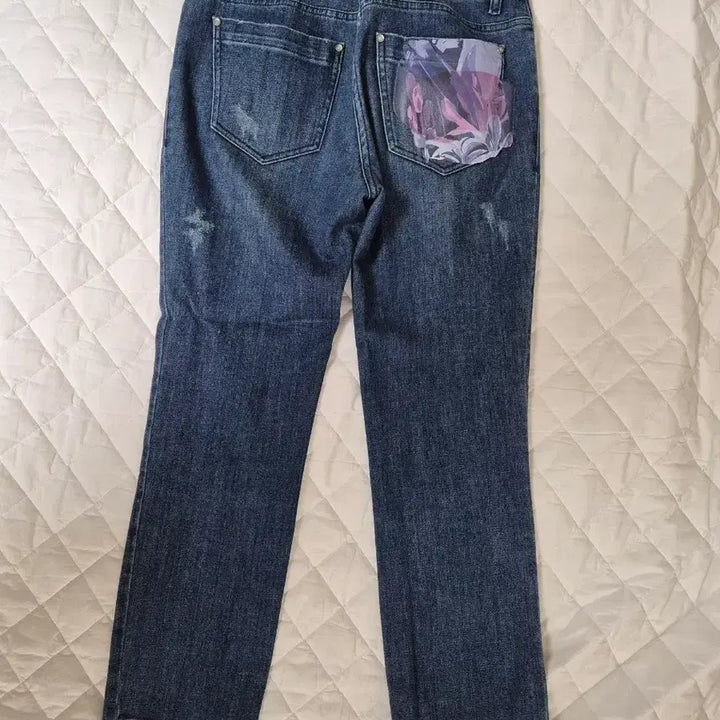 [SOLD OUT] 래트바이티 청바지