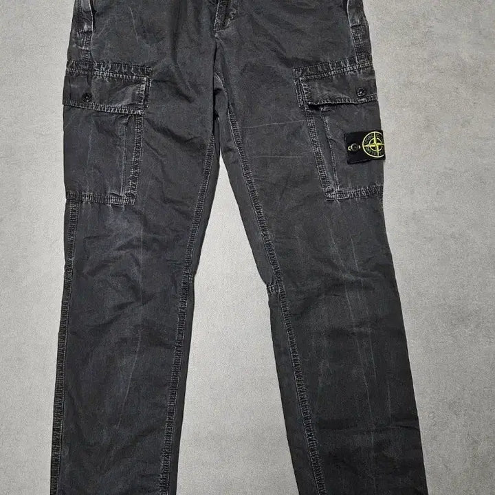 [SOLD OUT] 스톤아일랜드 카고바지 30