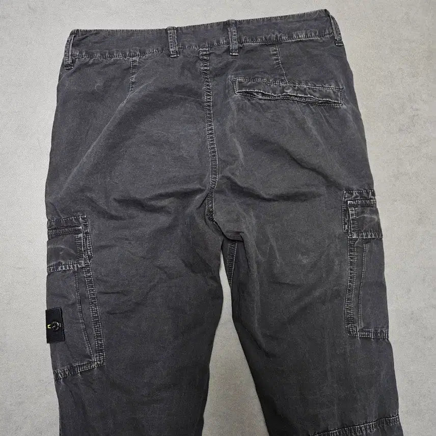 [SOLD OUT] 스톤아일랜드 카고바지 30