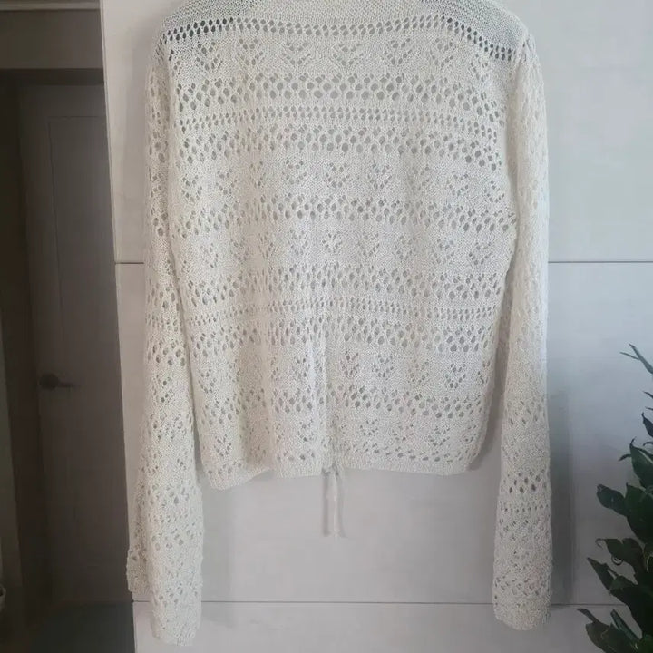 [BUNJANG] Ivory V-Neck Punching Knit Top / (새옷)아이보리 브이넥 펀칭 니트 55~66사이즈