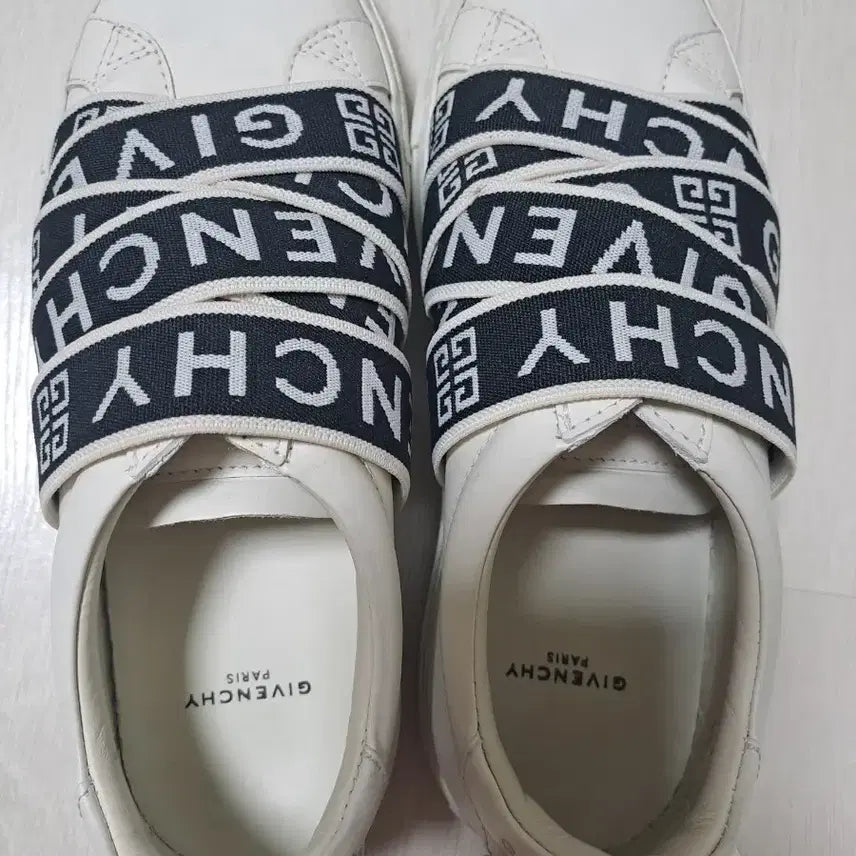 [BUNJANG] Givenchy Bending Sneakers (Size 35) / 지방시 밴딩 스니커즈 35